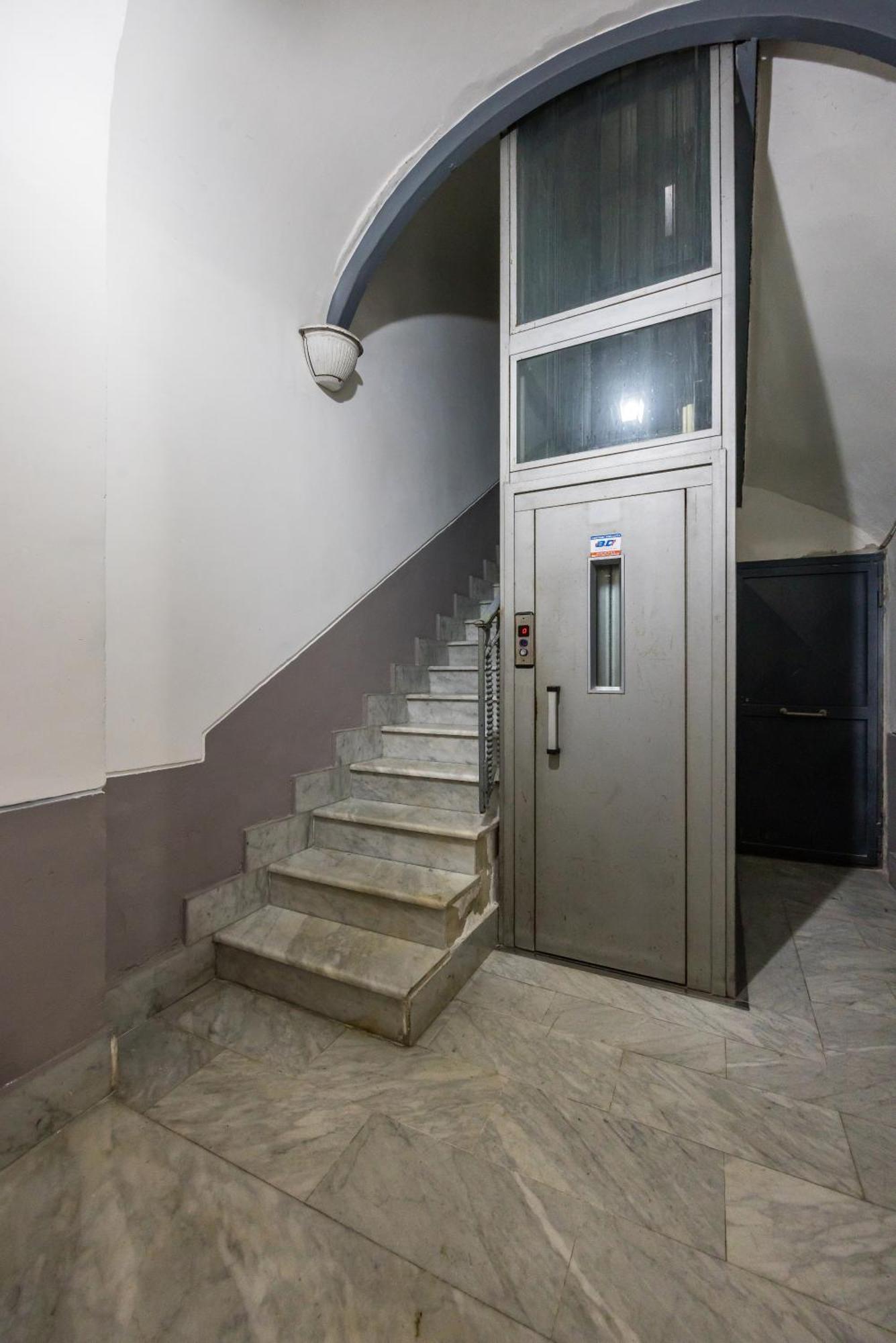 Lioy 25 By Napoliapartments Ngoại thất bức ảnh