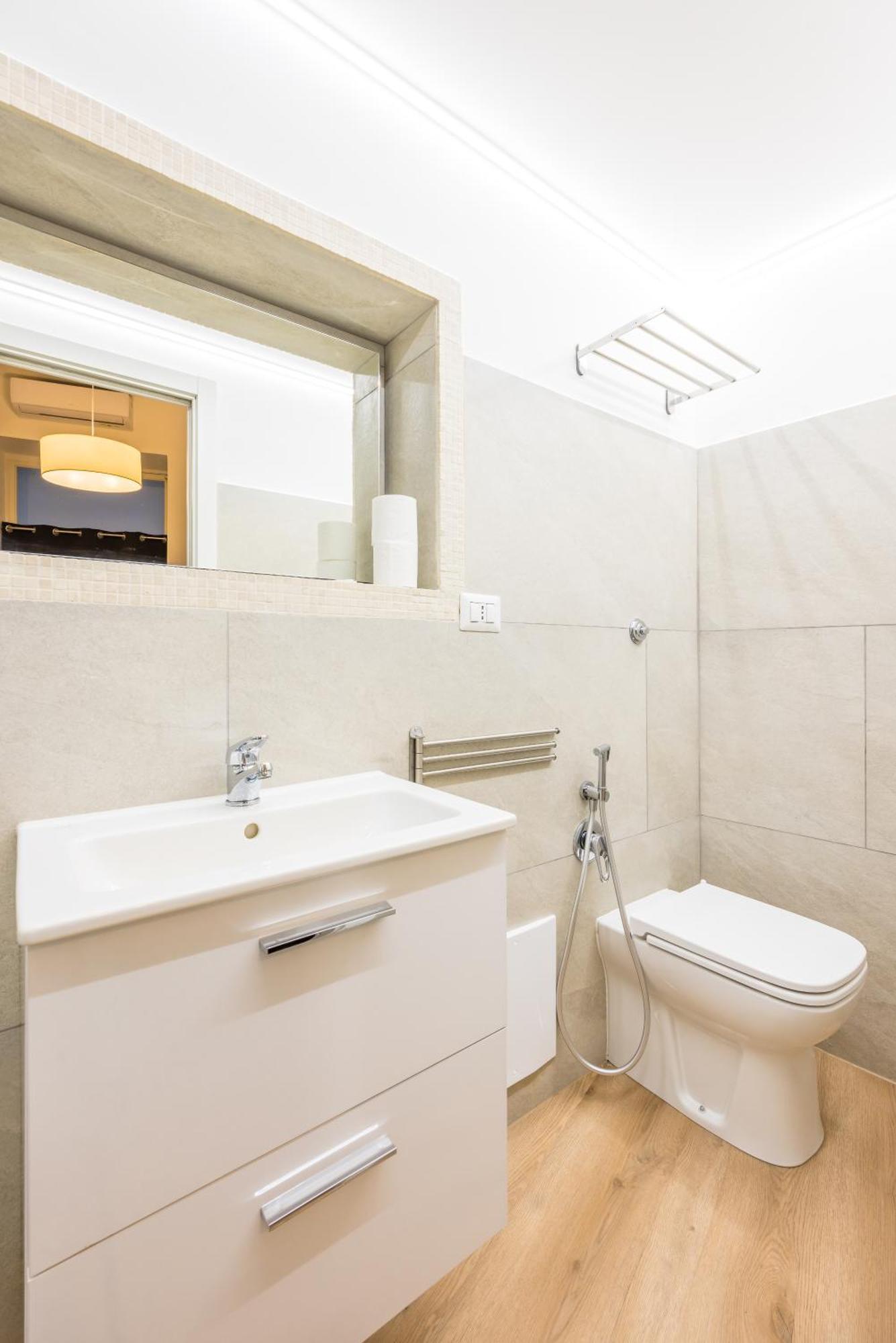 Lioy 25 By Napoliapartments Ngoại thất bức ảnh