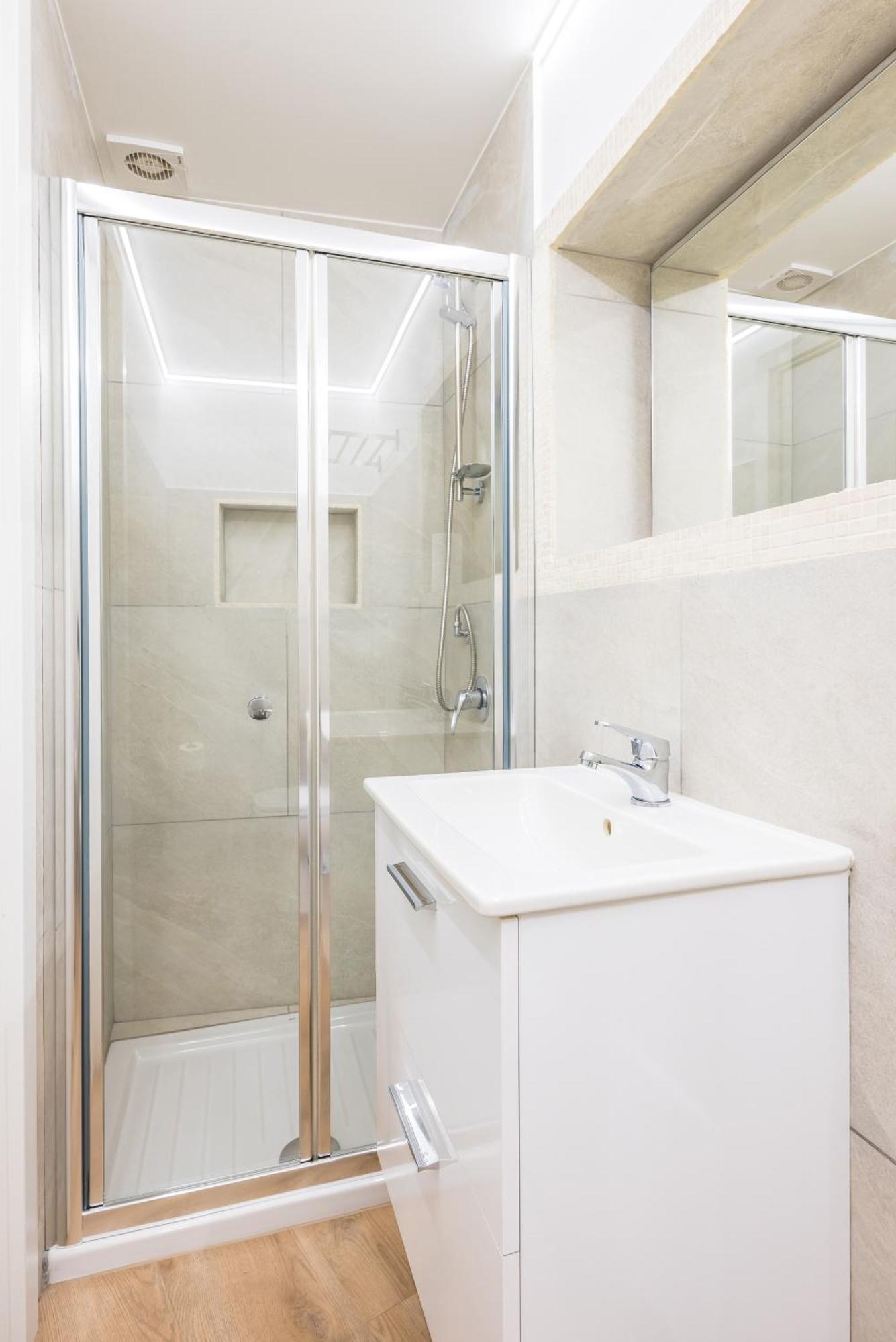 Lioy 25 By Napoliapartments Ngoại thất bức ảnh